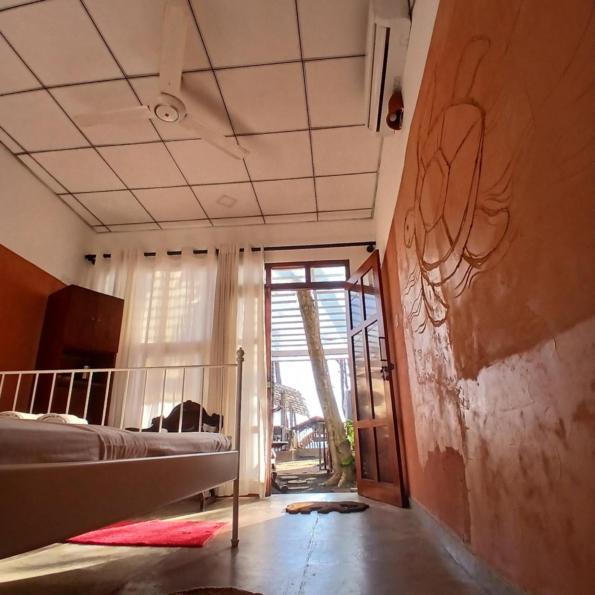 La-Vira Beach Villa Hikkaduwa Eksteriør billede
