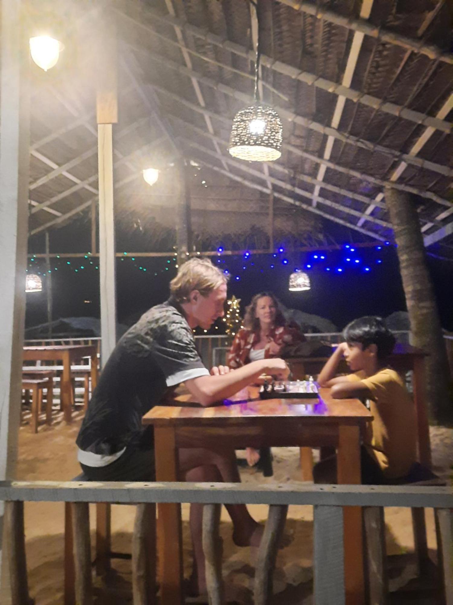 La-Vira Beach Villa Hikkaduwa Eksteriør billede